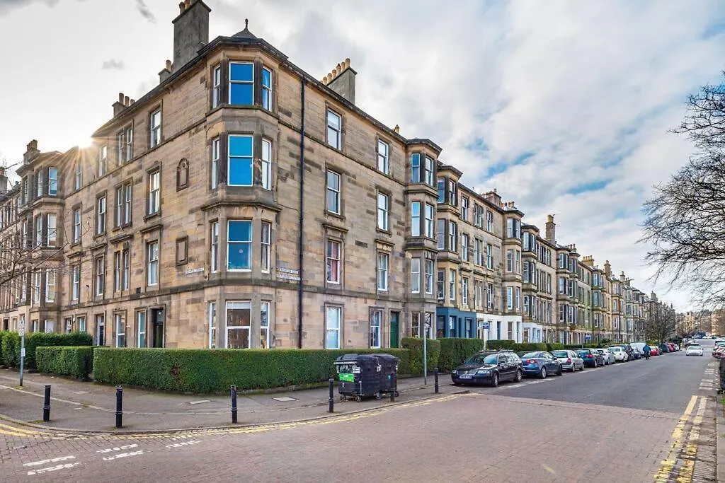 Brunton Gardens, Montgomery Street Apartment Edinburgh United Kingdom